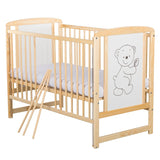 Patut din lemn bebe, 120x60 cm, Cu laterala culisanta, Din lemn de pin si mdf, Stabil si rezistent, Inaltime saltea reglabila pe 3 nivele, Laterala cu 3 bete detasabile, EN716-1, EN716-2, Natur, Babyneeds, Timmi + Saltea 10 cm