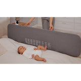Bariera de protectie pentru pat, Lionelo, Lora XL, Pliabila, Sistem de blocare StandSafe, Geanta de transport inclusa, 150x46 cm, Conform cu BS 7972:2001+A1:2009, Gri
