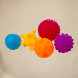 Set mingi senzoriale, Bocioland, Colorate, Pentru bebelusi, 5 piese