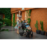 Carucior 3 in 1, Lionelo, Amber, Cadru aluminiu, Cu landou intarit si salteluta moale, Cu scoica auto testata ADAC, Reversibil, Cu accesorii, Geanta parinti, Pana la 22 kg, Gri Inchis