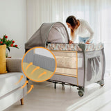 Patut pliant, Lionelo, Sven Plus, 120x60 cm, Cu doua nivele, Cu arcada jucarii, masuta de infasat  vibratii, melodii, conform cu standardele europeane de securitate EN716 si EN12221, Yellow Scandi