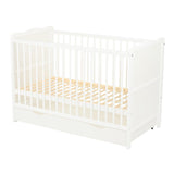 Patut din lemn bebe, 120x60 cm, Cu sertar, Cu sina speciala pentru dentitie, Multifunctional, EN716-1, EN716-2, Alb, Qmini, Julia + Saltea 10 cm