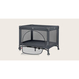 Patut pliant, Lionelo, Laura, 102 x 74 cm, Cu doua nivele, Functie de tarc, Cu roti, Include salteluta si geanta de transport, Pereti din plasa, Deschidere laterala, Pana la 15 kg, 0 luni +, Gri