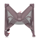 Patut pliant, Lionelo, Laura, 102 x 74 cm, Cu doua nivele, Functie de tarc, Cu roti, Include salteluta si geanta de transport, Pereti din plasa, Deschidere laterala, Pana la 15 kg, 0 luni +, Roz
