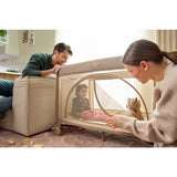 Patut pliant, Lionelo, Laura, 102 x 74 cm, Cu doua nivele, Functie de tarc, Cu roti, Include salteluta si geanta de transport, Pereti din plasa, Deschidere laterala, Pana la 15 kg, 0 luni +, Roz
