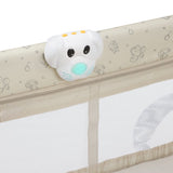 Patut pliant, Lionelo, Sven Plus, 120x60 cm, Cu doua nivele, Cu arcada jucarii, masuta de infasat, vibratii, melodii, conform cu standardele europeane de securitate EN716 si EN12221, Bej Latte