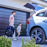 Scaun auto pliabil, Lionelo, Nelly, i-Size, 76- 150 cm, Tetiera reglabila in 15 pozitii, Spatar reglabil in 4 pozitii, Sisteme de fixare Isofix si Top Tether, Sezut lat si confortabil, Conform cu ECE R129, Gri