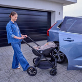 Scoica auto, Lionelo, Moxie, i-Size, 40-87 cm, Tetiera reglabila, intarita cu spuma de memorie, Carcasa ventilata, Din bambus, Protectie avansata, Conform cu R129, Negru