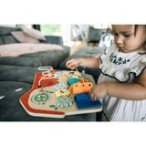 Tablita cu activitati, Free2Play, Din lemn, Cu elemente interactive, Dezvolta coordonarea mana-ochi, 40x30x6,5 cm, 18 luni+, Multicolor
