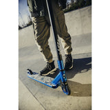 Trotineta, Lionelo, Whizz, Pentru Acrobatii, Rulmenti ABEC-9, 20 - 100 kg, Conform cu standardul european de securitate EN14619, Multicolor
