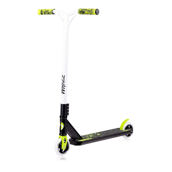 Trotineta, Lionelo, Whizz, Pentru Acrobatii, Rulmenti ABEC-9, 20 - 100 kg, Conform cu standardul european de securitate EN14619, Verde/Negru